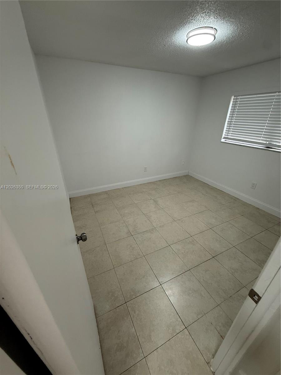 OLA CONDO - Residential Lease