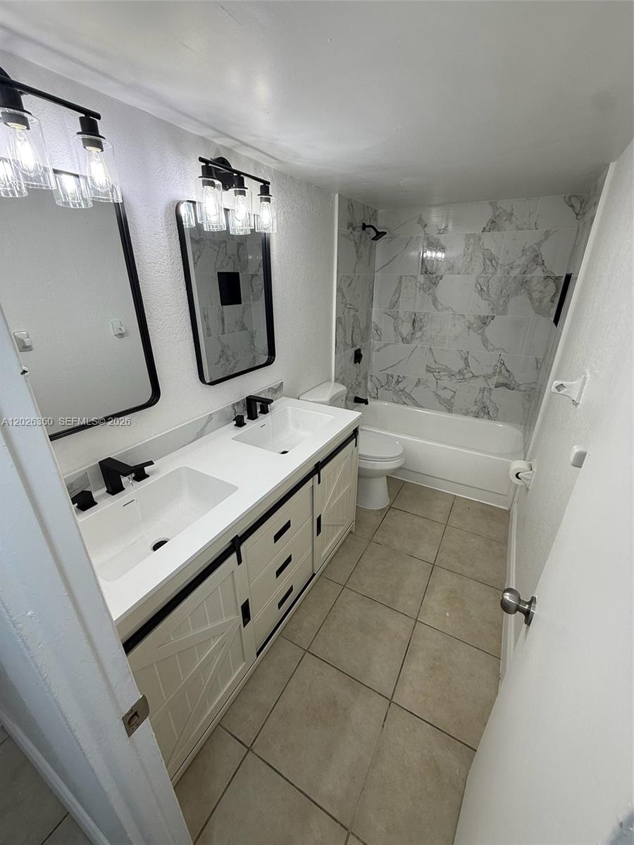 OLA CONDO - Residential Lease