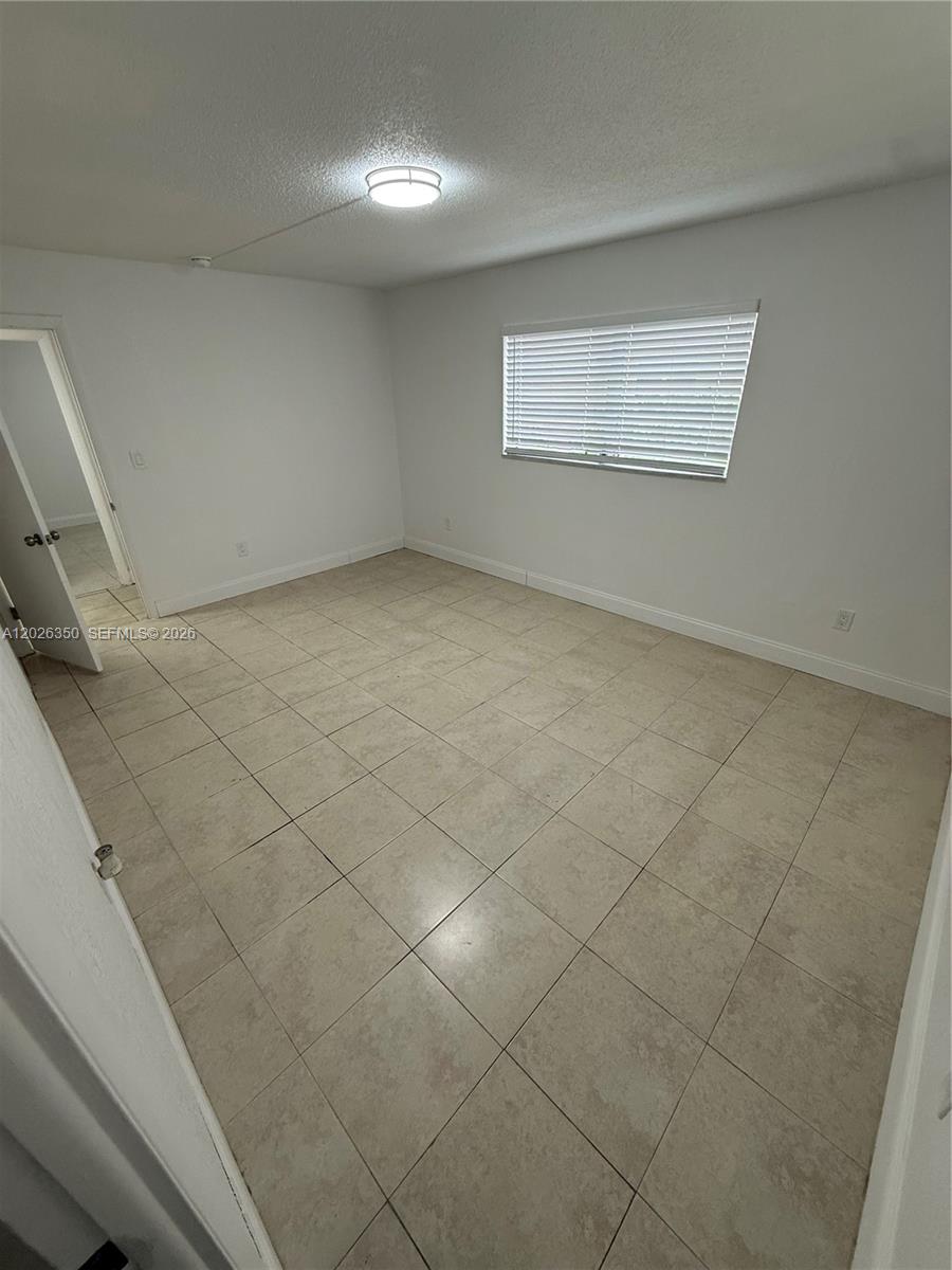 OLA CONDO - Residential Lease