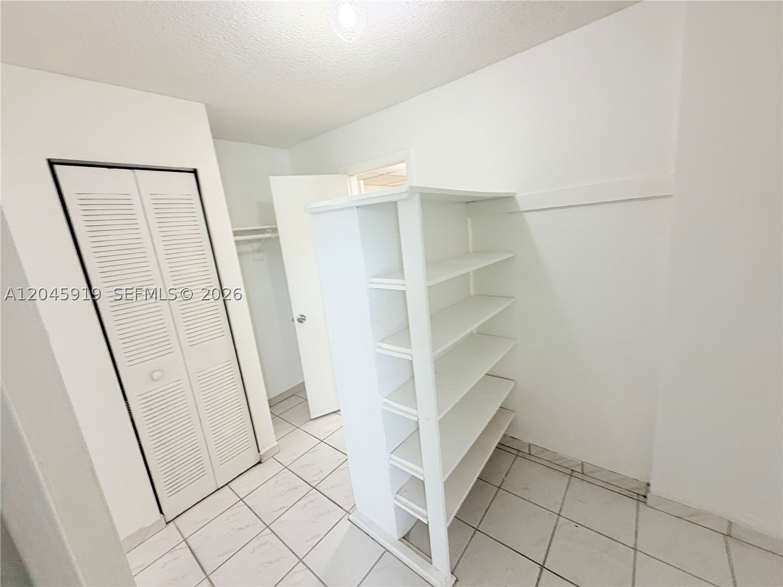 BROOKFIELD SQUARE CONDO - Residential