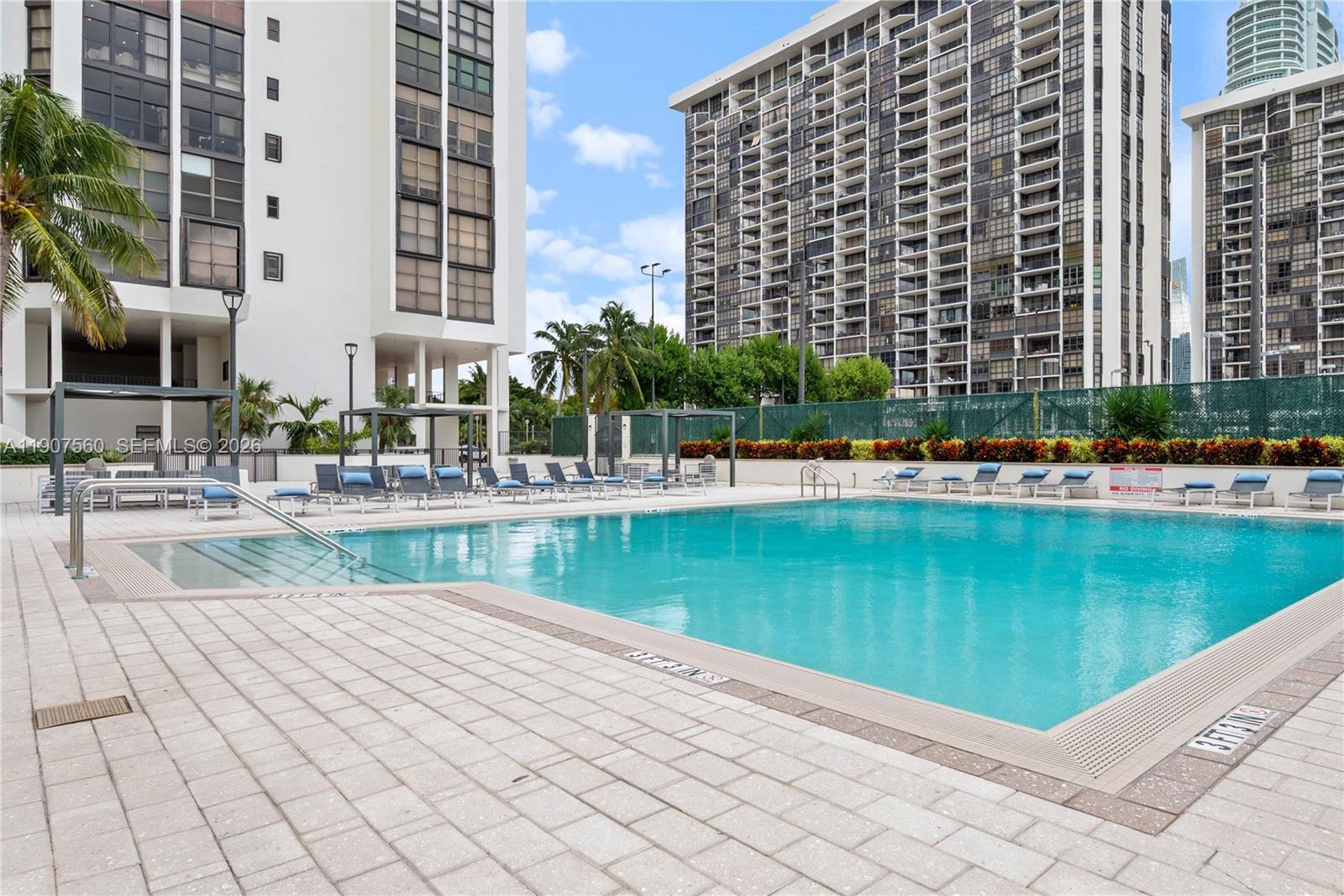 BRICKELL PLACE PHASE II C - Residential