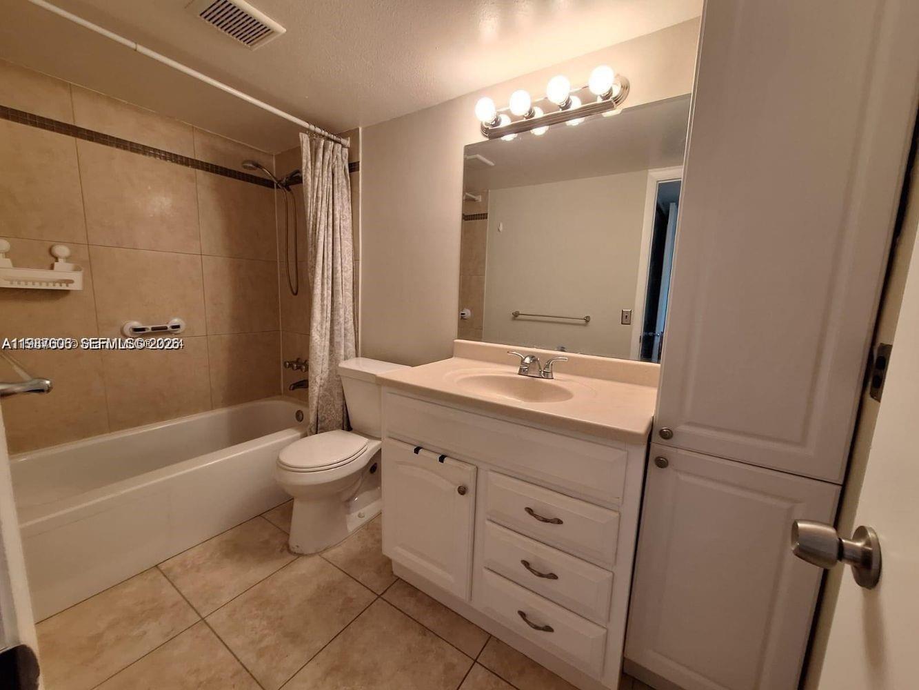 PLANTATION PLACE CONDO - Residential