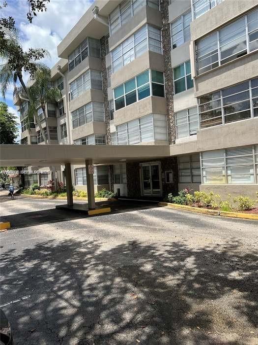 PLANTATION PLACE CONDO - Residential