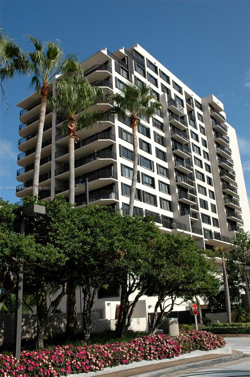 BRICKELL KEY II - Residential Lease
