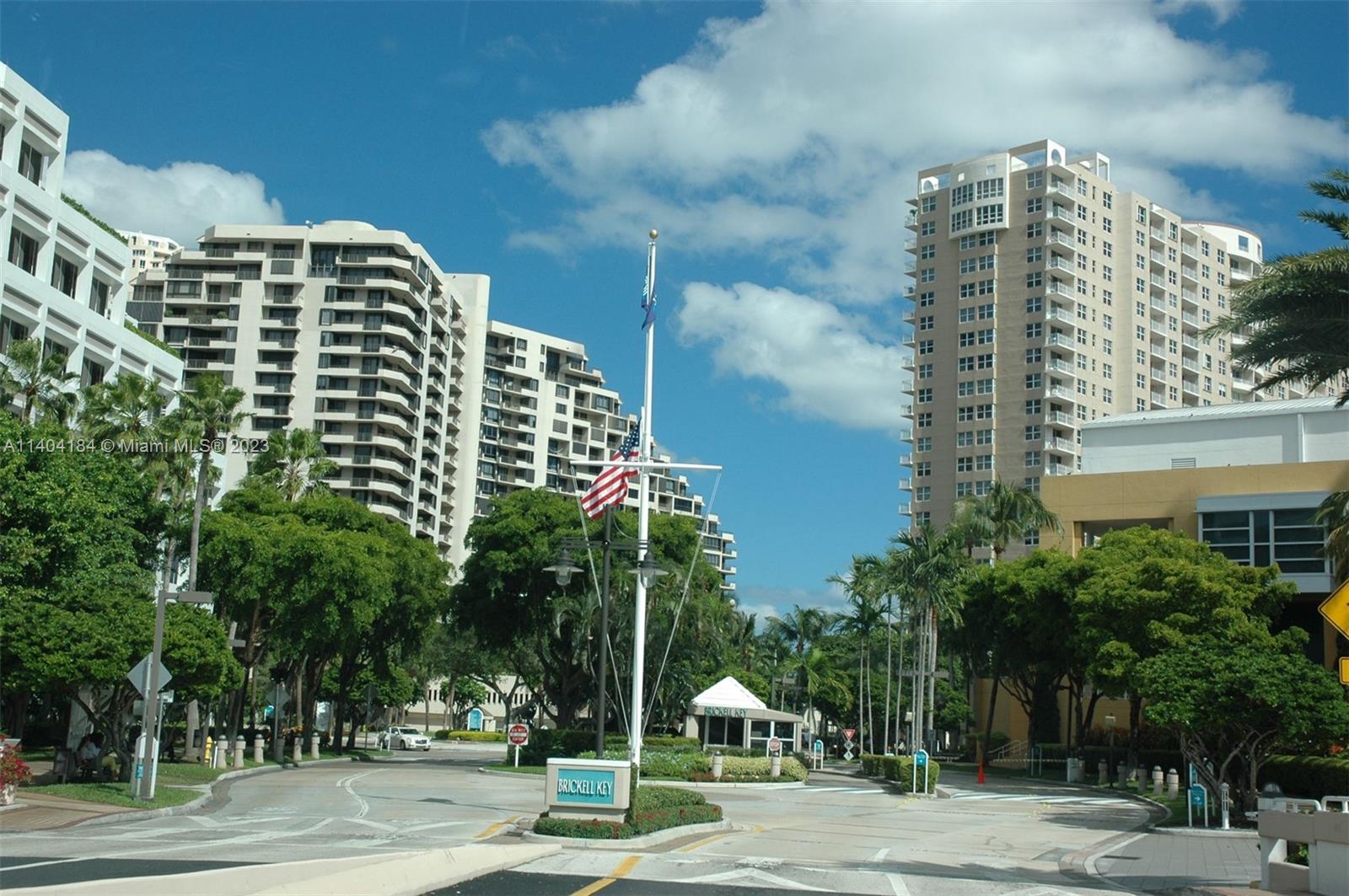 BRICKELL KEY II - Residential Lease
