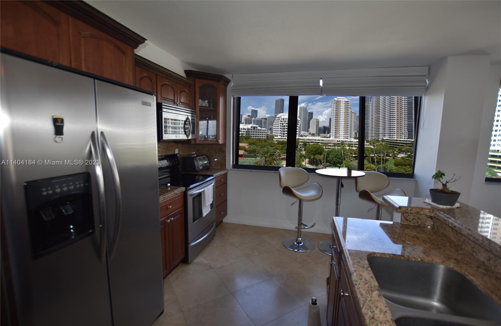 BRICKELL KEY II - Residential Lease