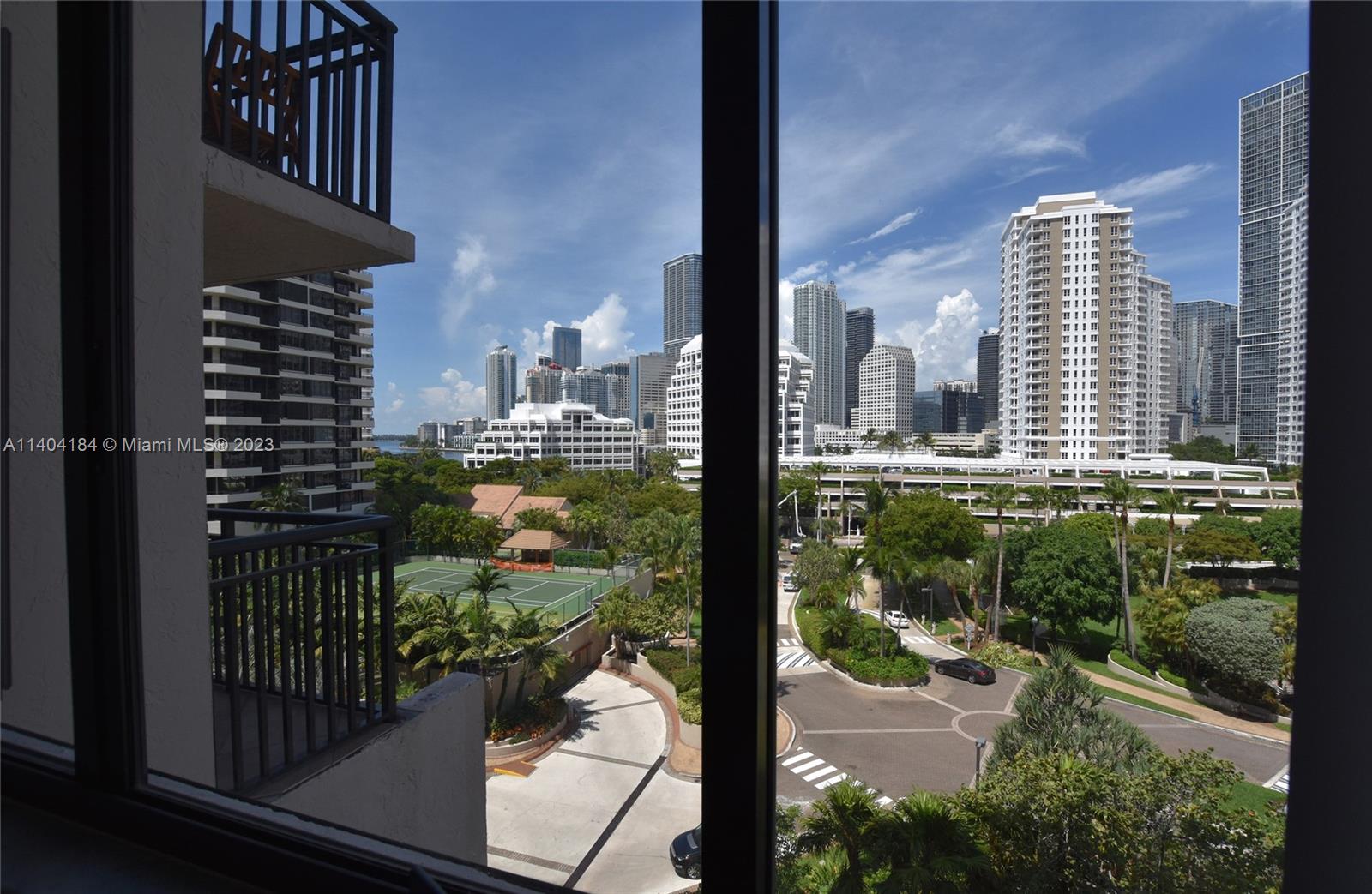 BRICKELL KEY II - Residential Lease