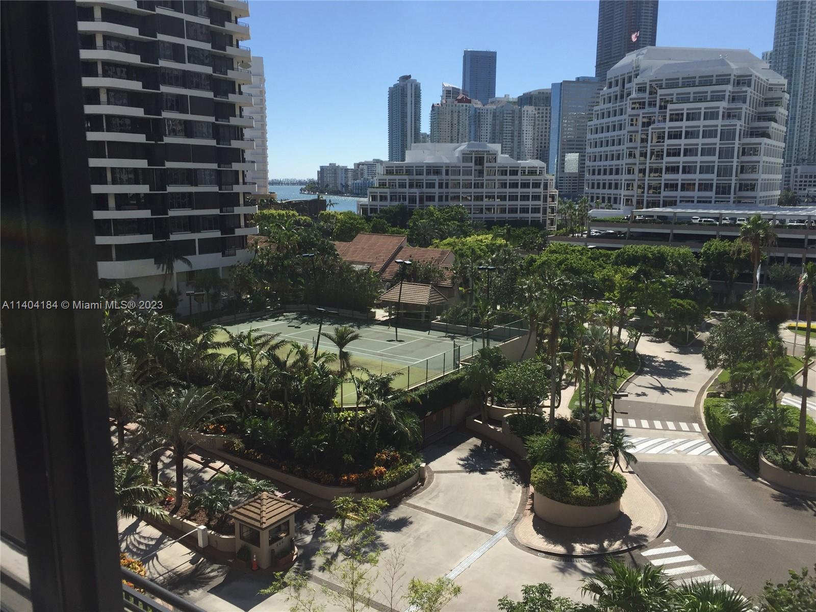 BRICKELL KEY II - Residential Lease