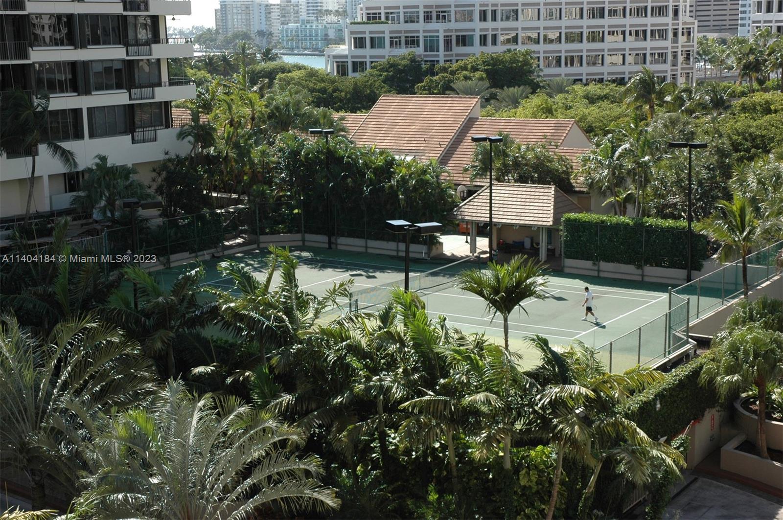 BRICKELL KEY II - Residential Lease