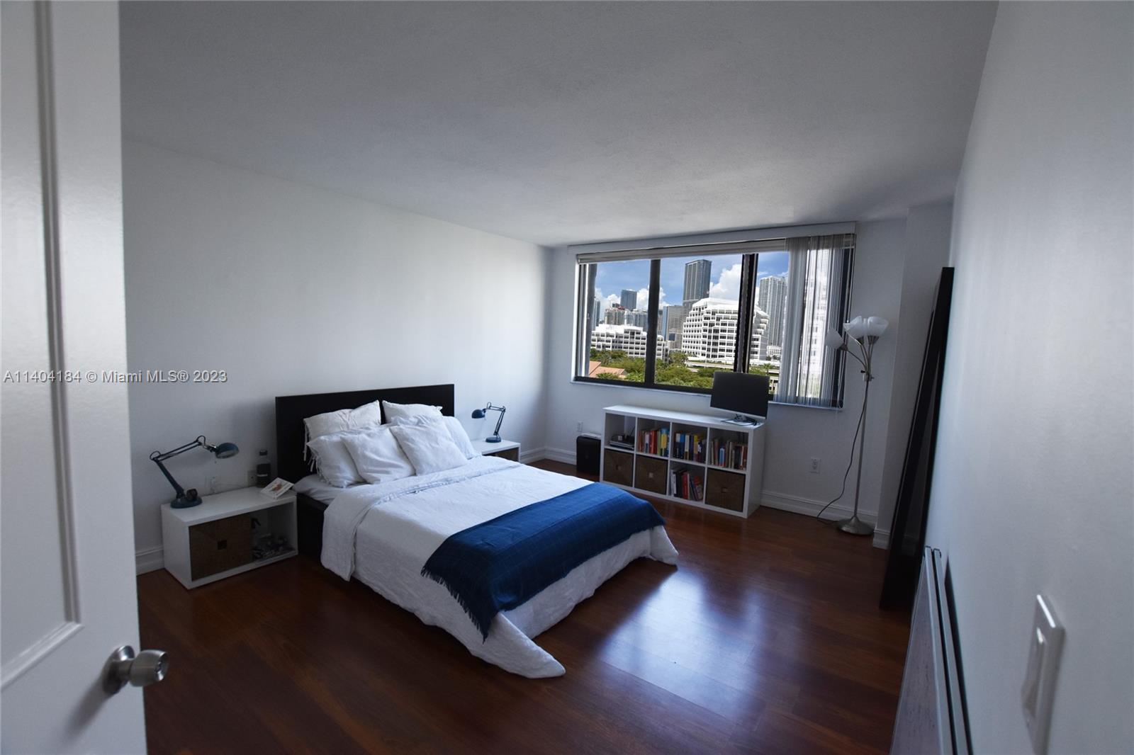BRICKELL KEY II - Residential Lease