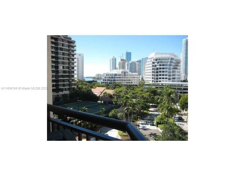 BRICKELL KEY II - Residential Lease