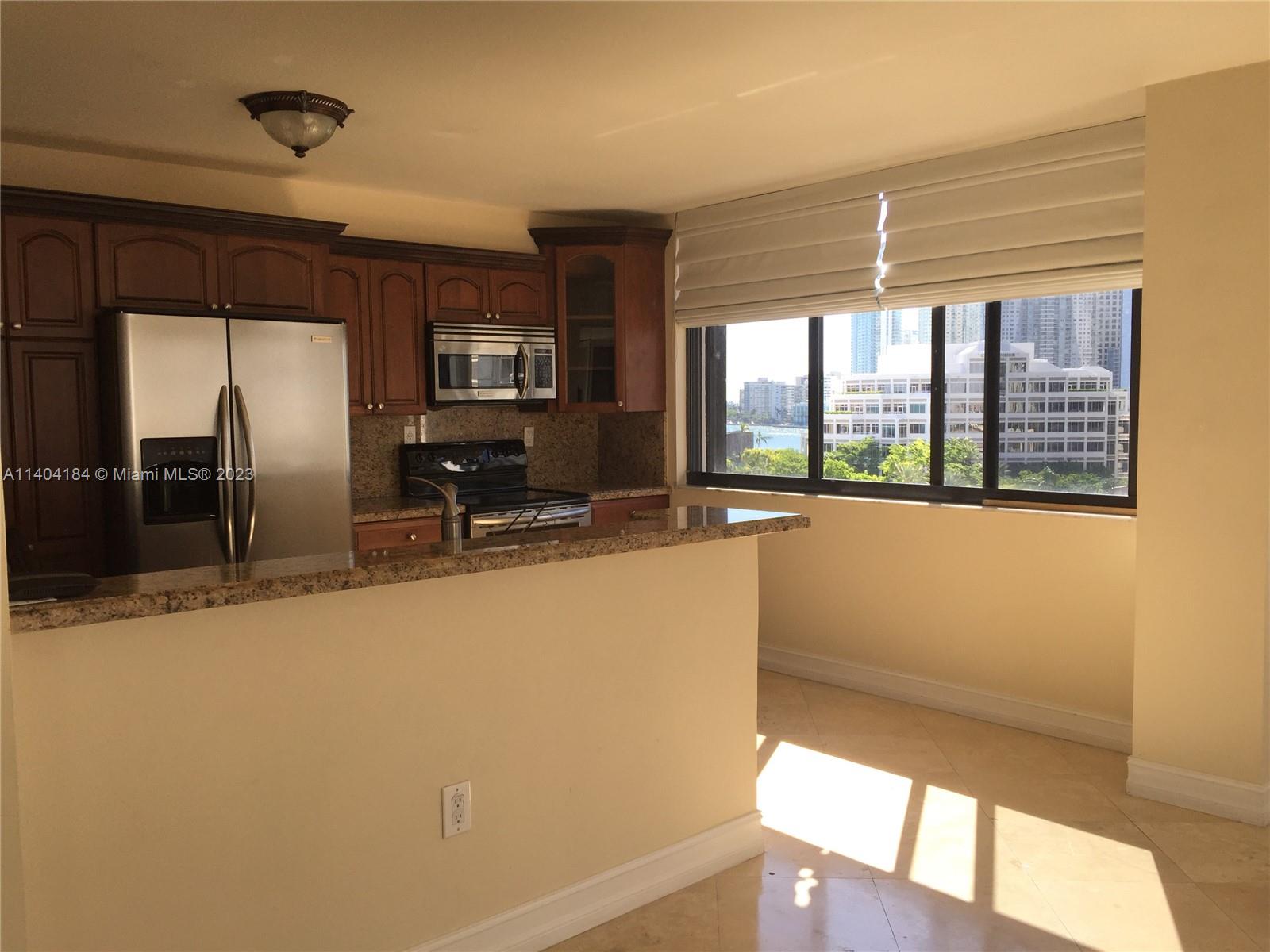 BRICKELL KEY II - Residential Lease