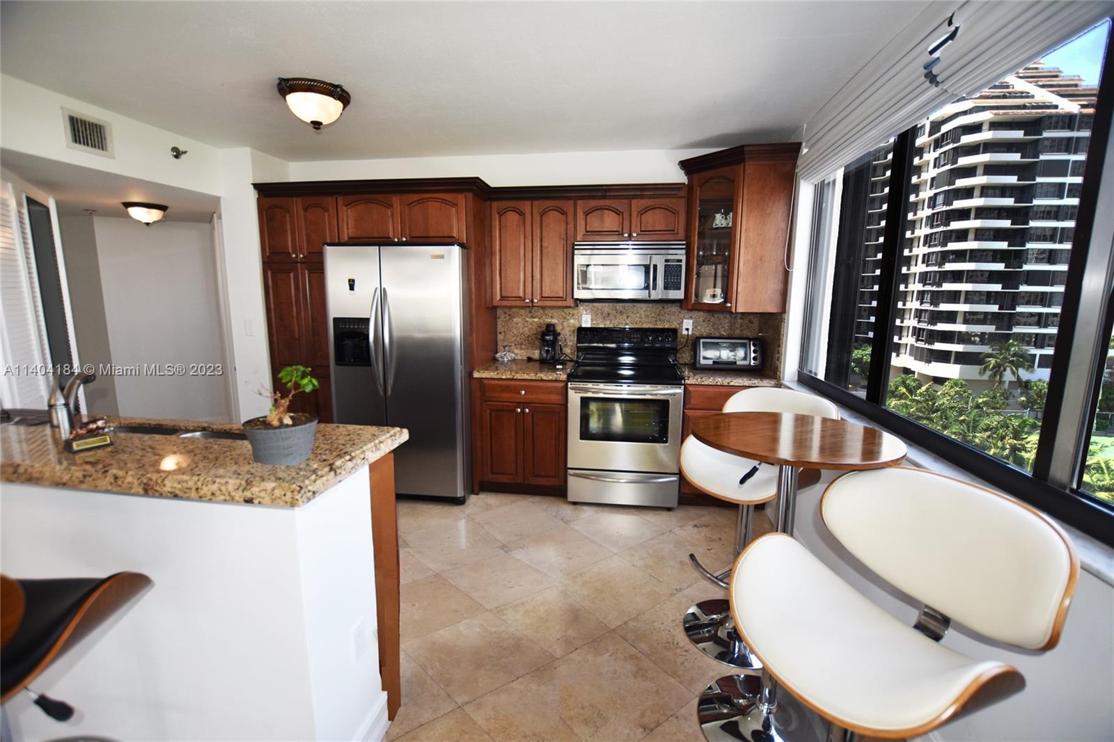 BRICKELL KEY II - Residential Lease