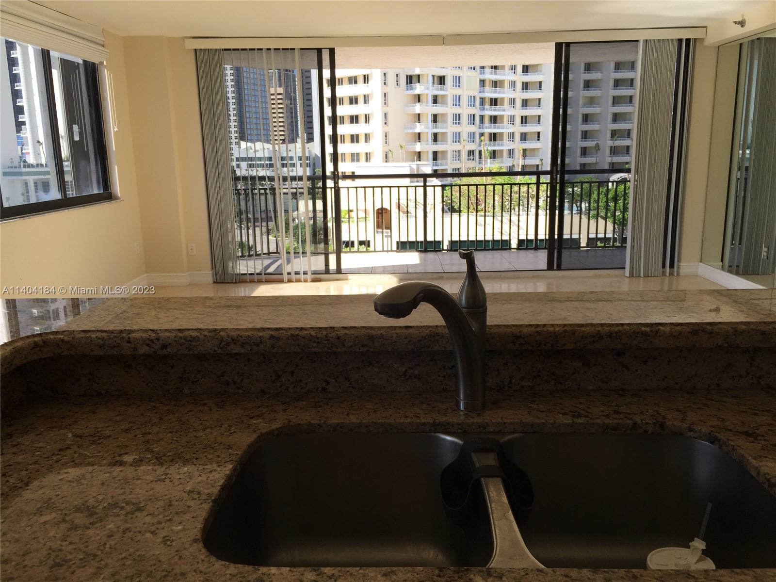 BRICKELL KEY II - Residential Lease