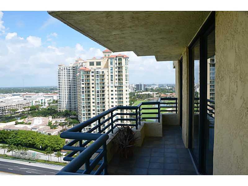 PARC CENTRAL - Residential Lease