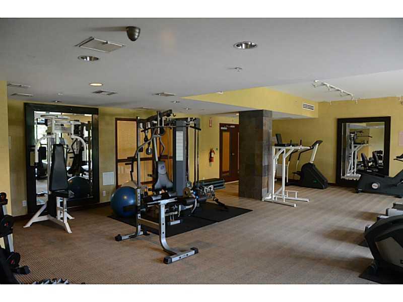 PARC CENTRAL - Residential Lease