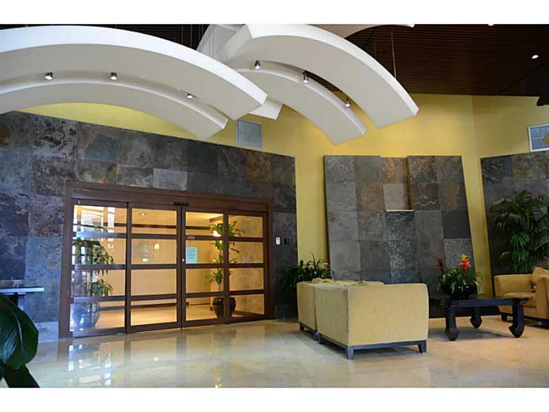 PARC CENTRAL - Residential Lease