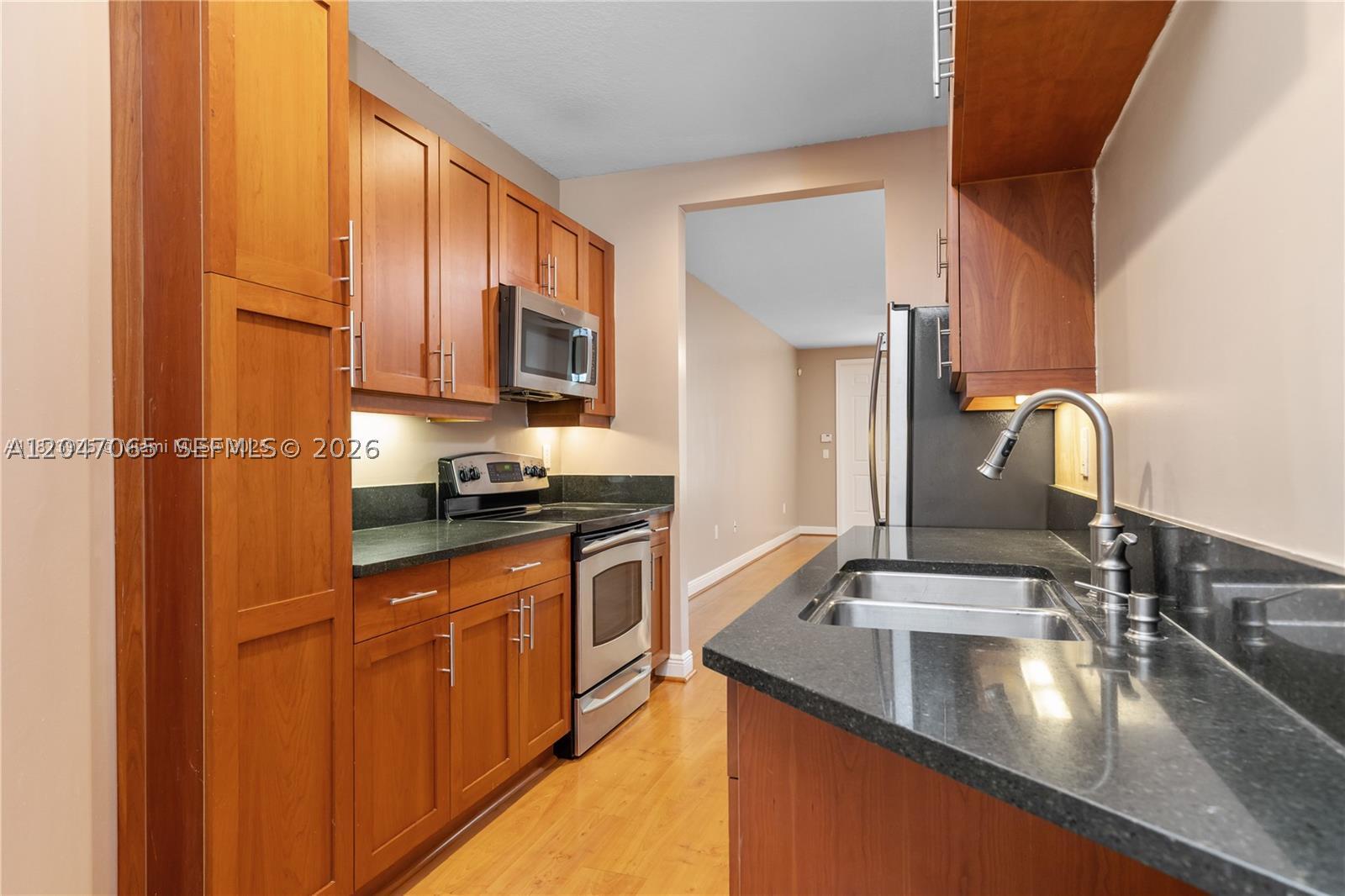 VILLAGE AT SAILBOAT BEND - Residential Lease