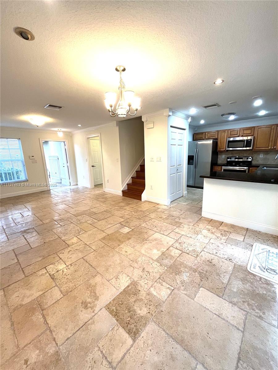 PEMBROKE ISLES 1 - Residential Lease
