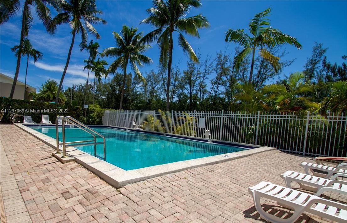 EASTERN SHORES WHITE HOUS - Residential Lease