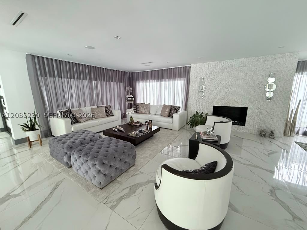 DEVONWOOD - Residential