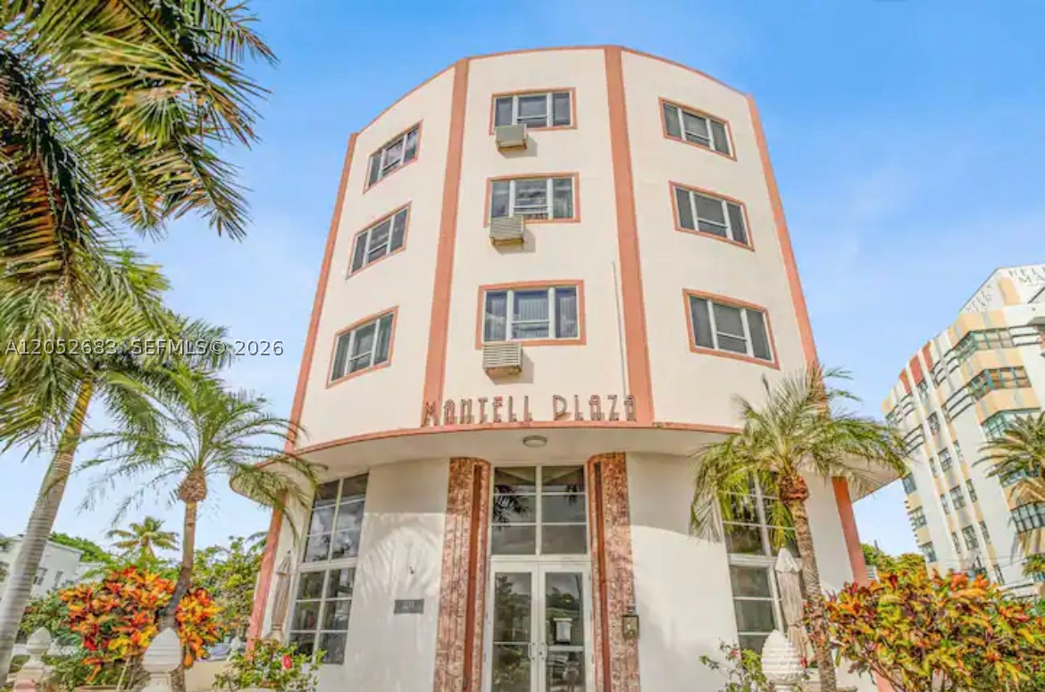 THE MANTELL CONDO - Residential Lease
