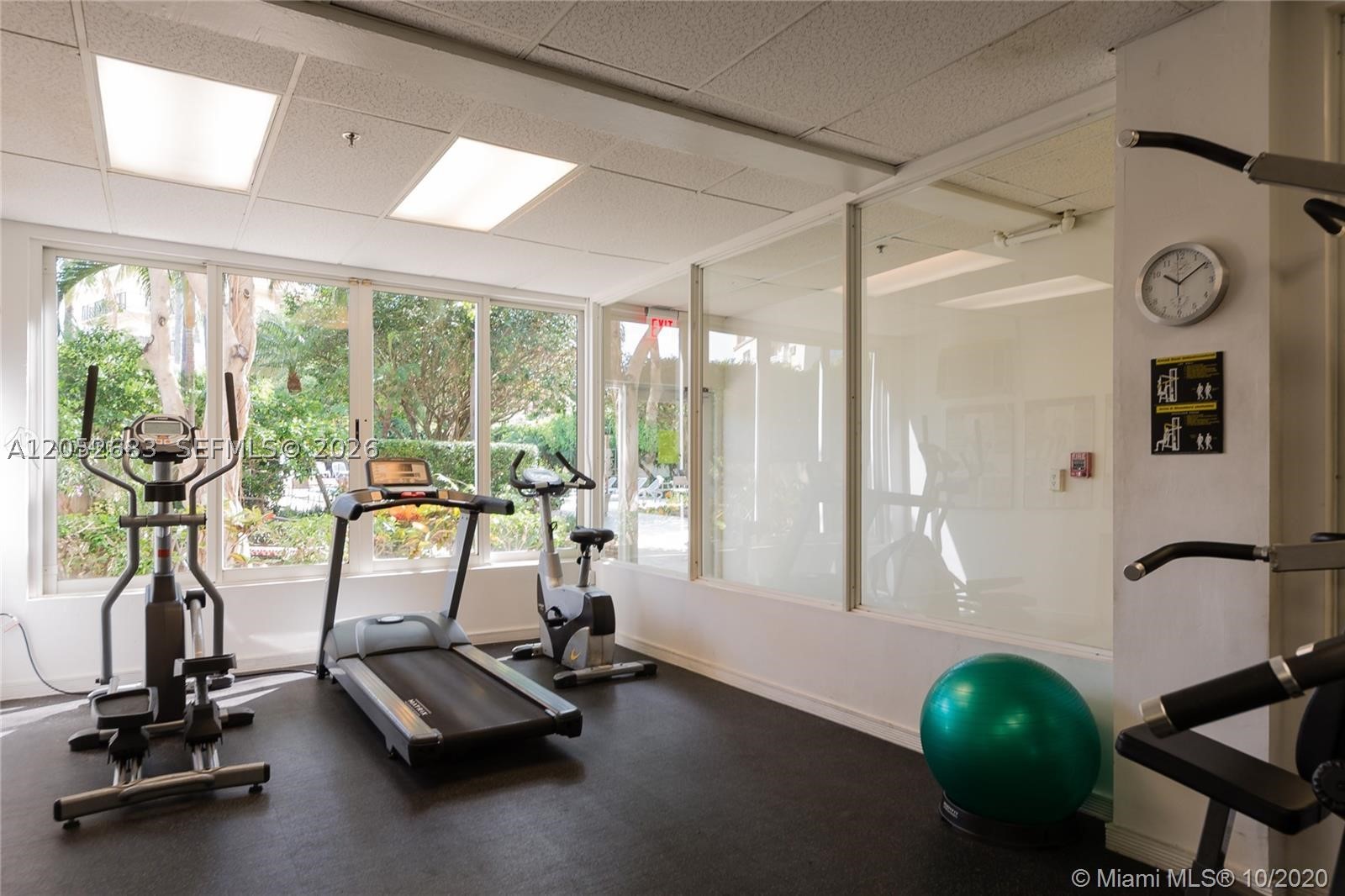 THE MANTELL CONDO - Residential Lease