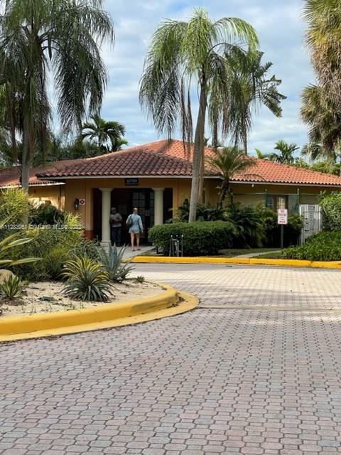 LAKES OF JACARANDA BLDG 1 - Residential Lease