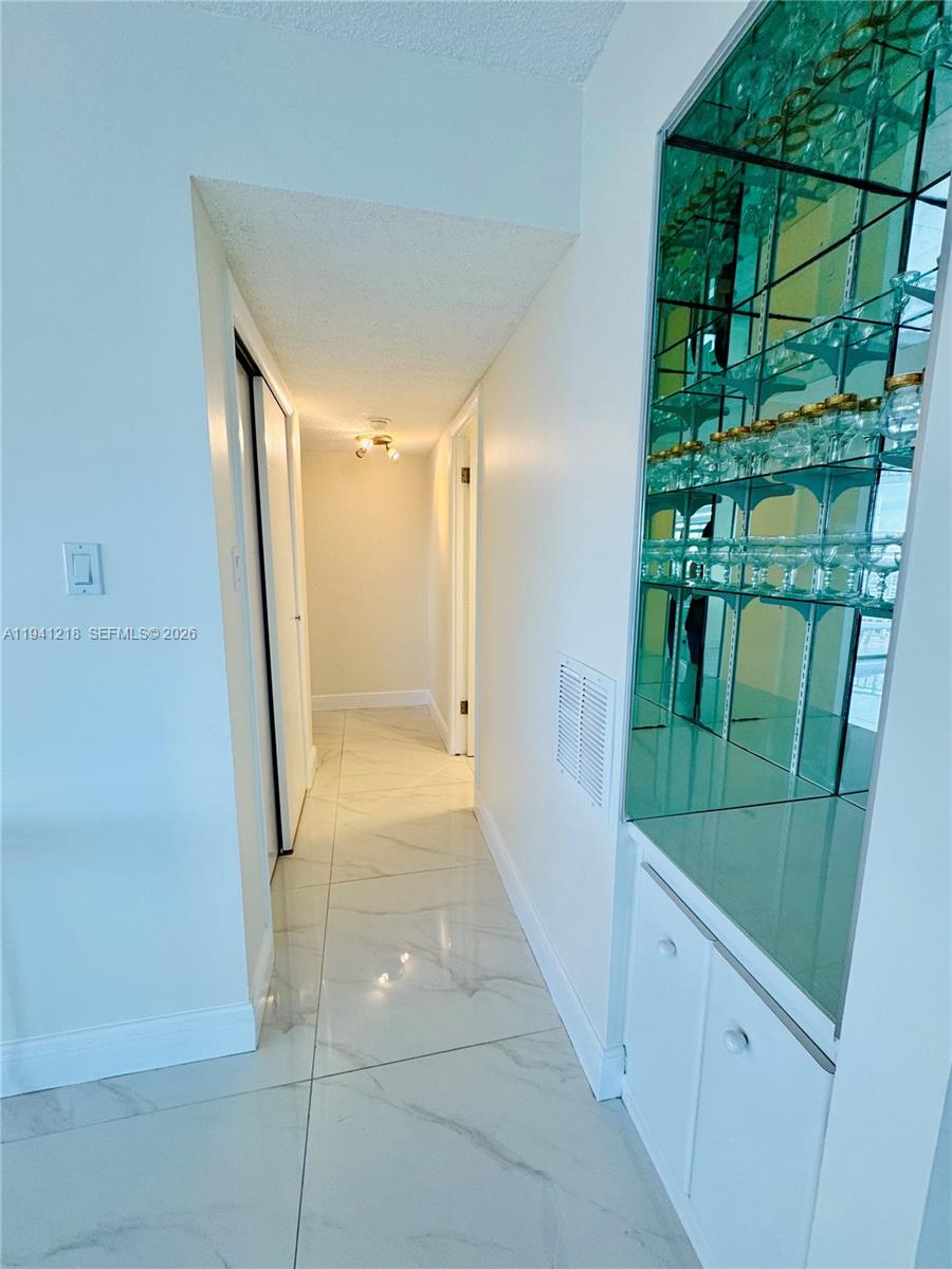 DEL PRADO MARINA - Residential