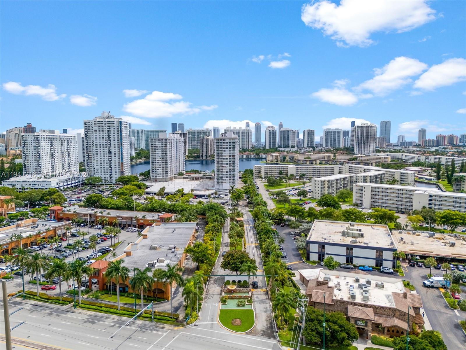 DEL PRADO MARINA - Residential