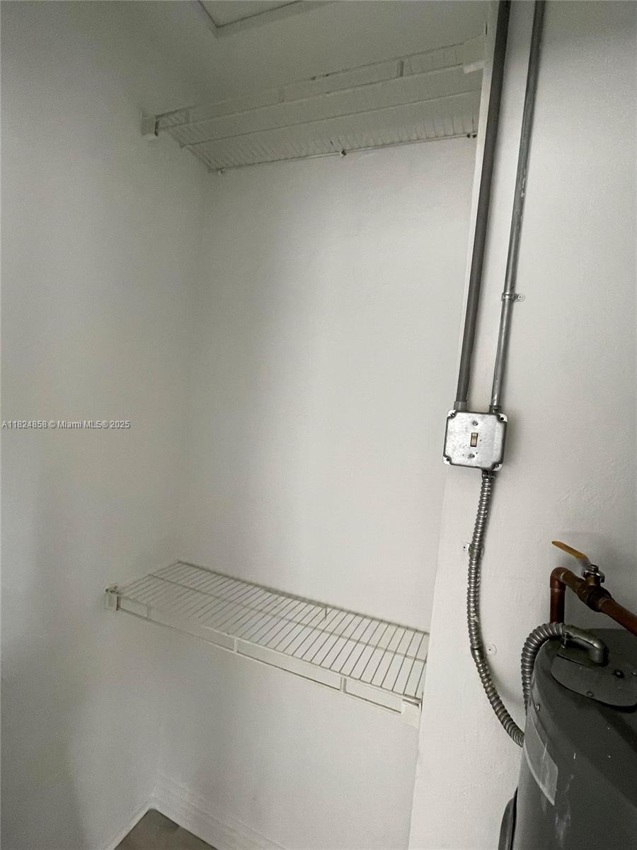 STRANAHANS SUB - Residential Lease