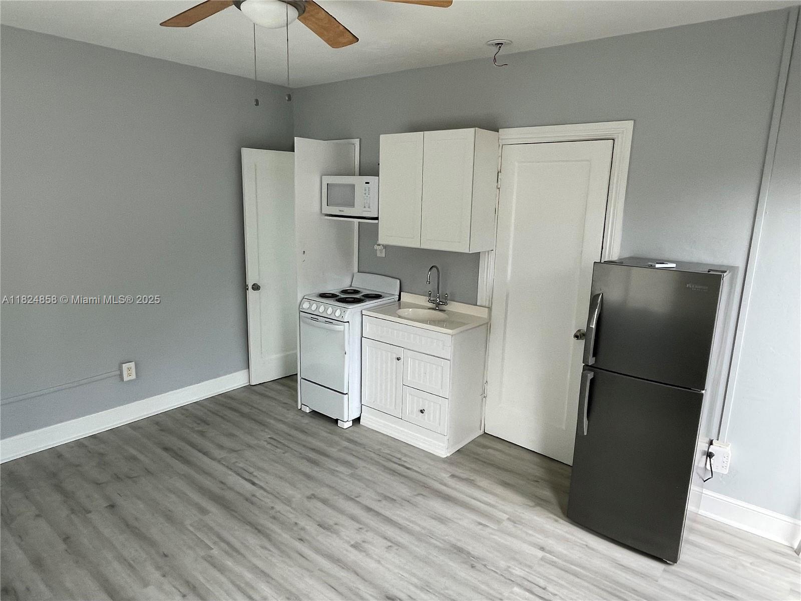 STRANAHANS SUB - Residential Lease