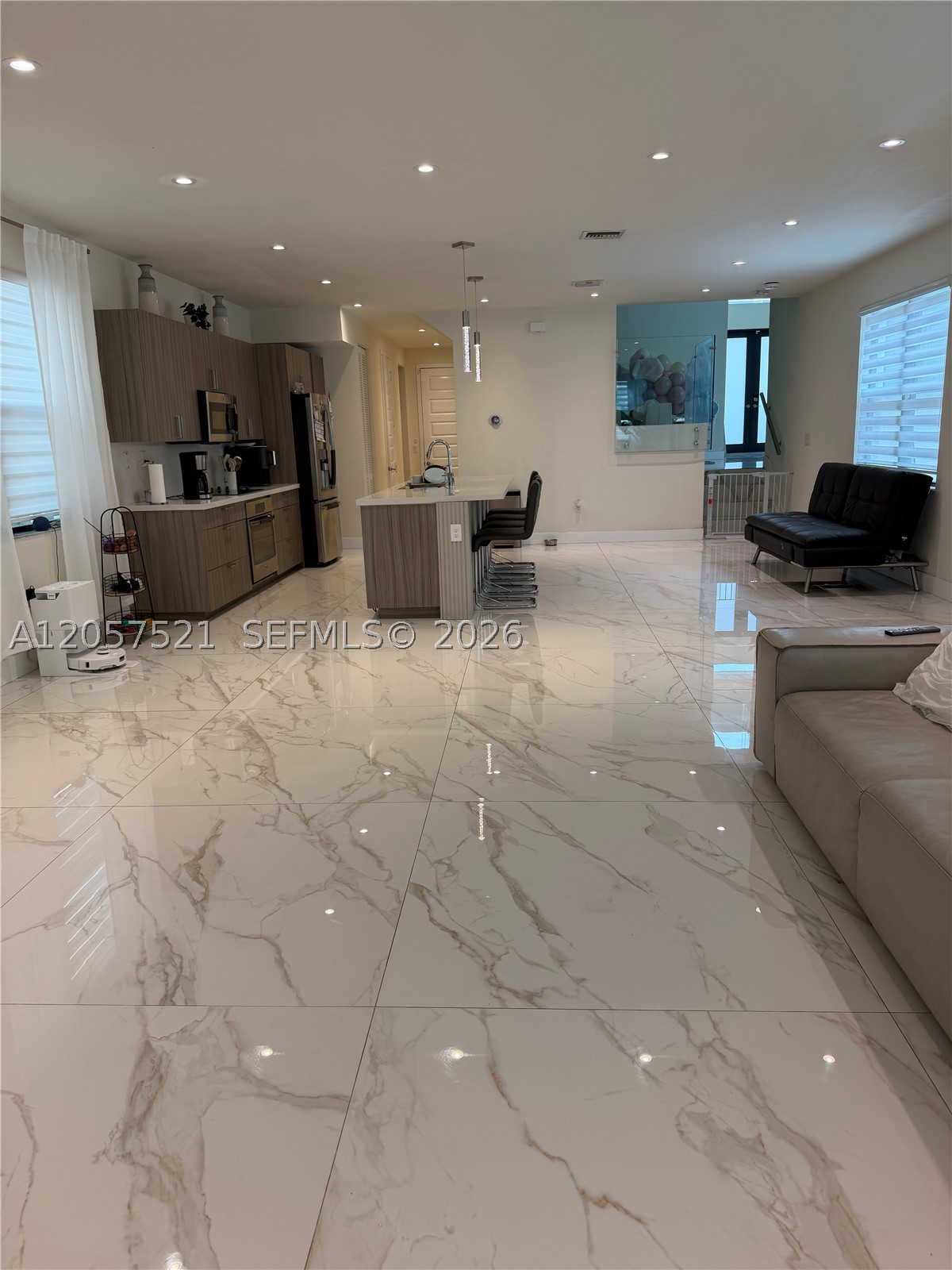 GRAND BAY SOUTH ESTATES - Residential