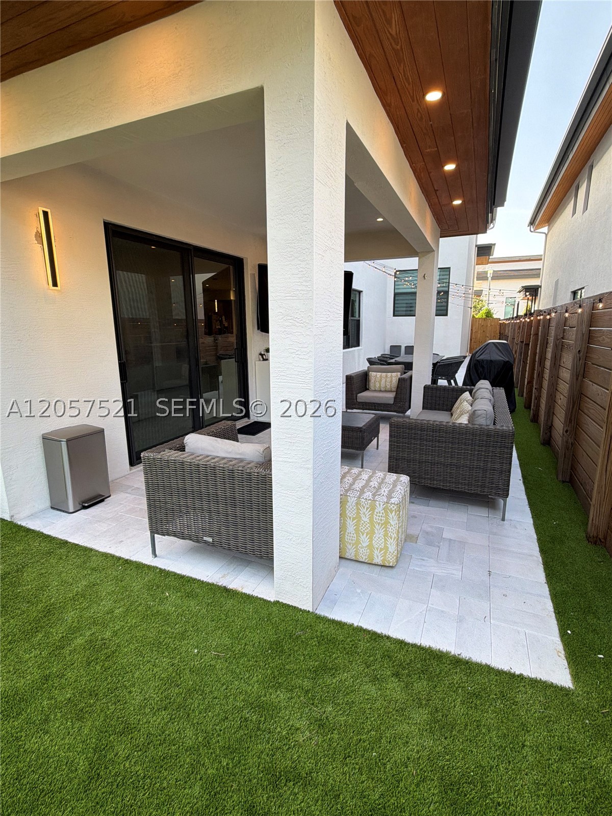 GRAND BAY SOUTH ESTATES - Residential