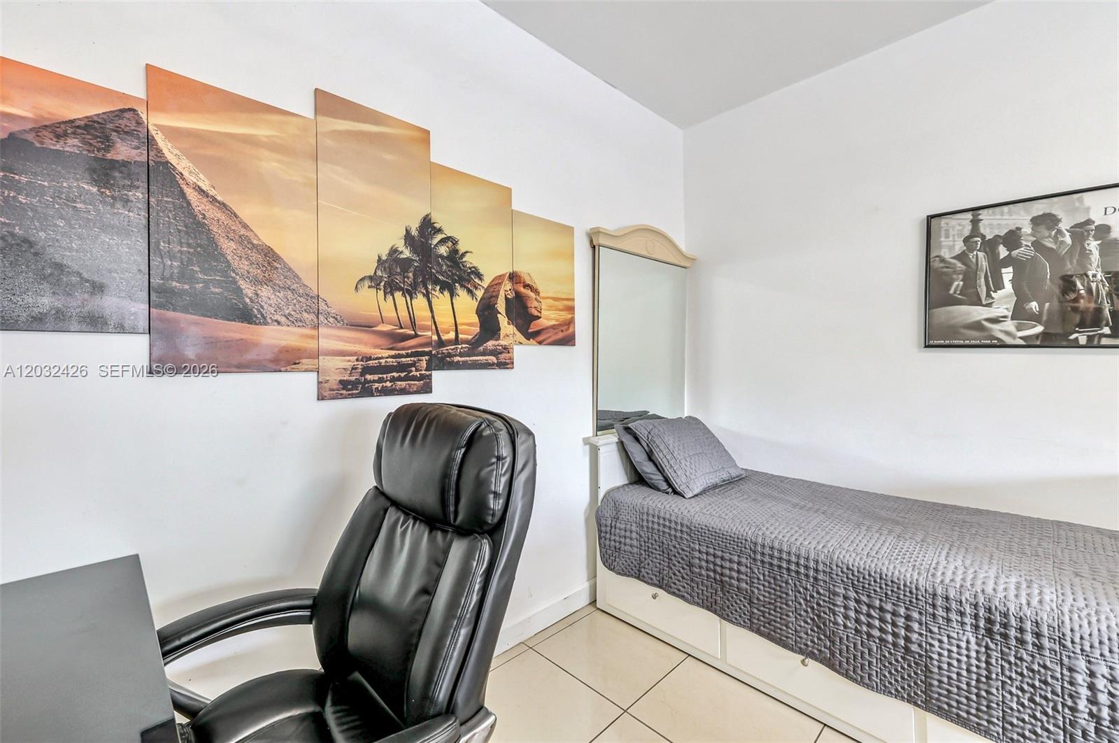 BISCAYNE PARK ESTATES - Residential Income
