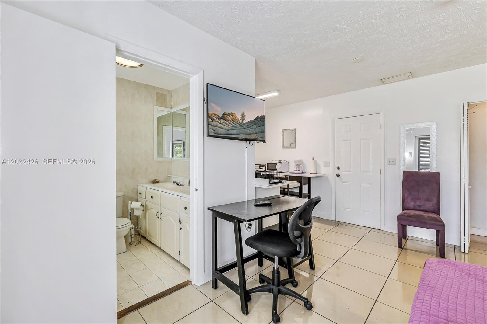 BISCAYNE PARK ESTATES - Residential Income