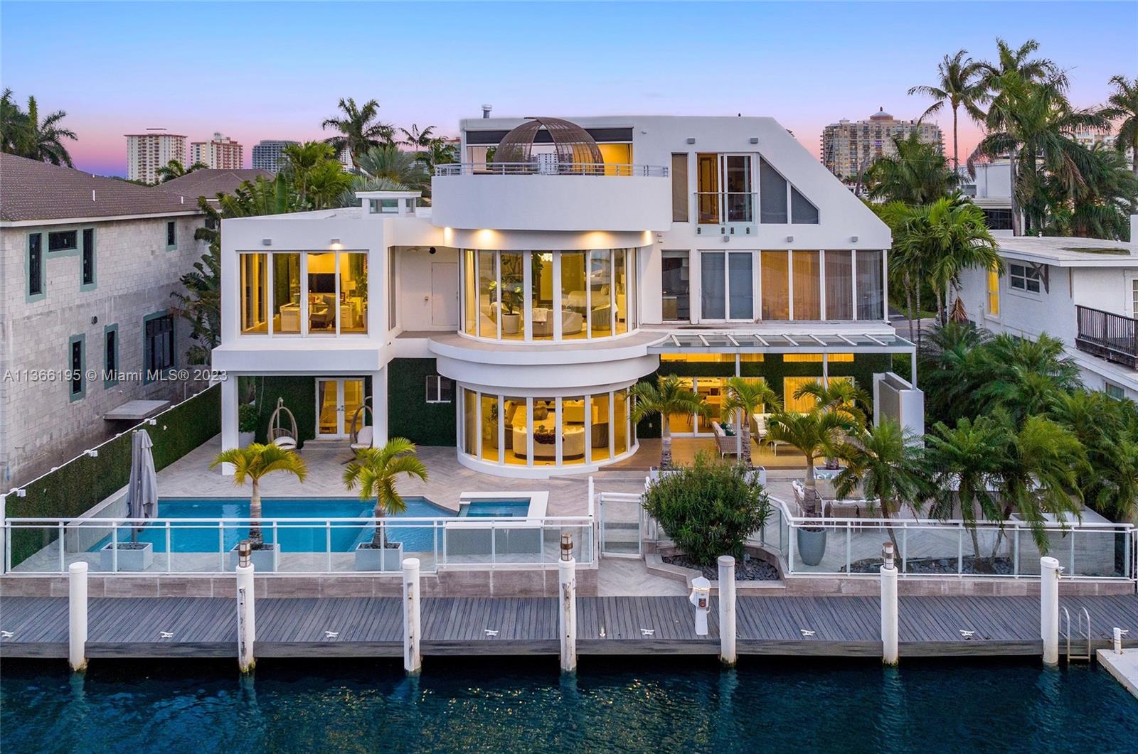 BEACH WAY HEIGHTS UNIT - Residential