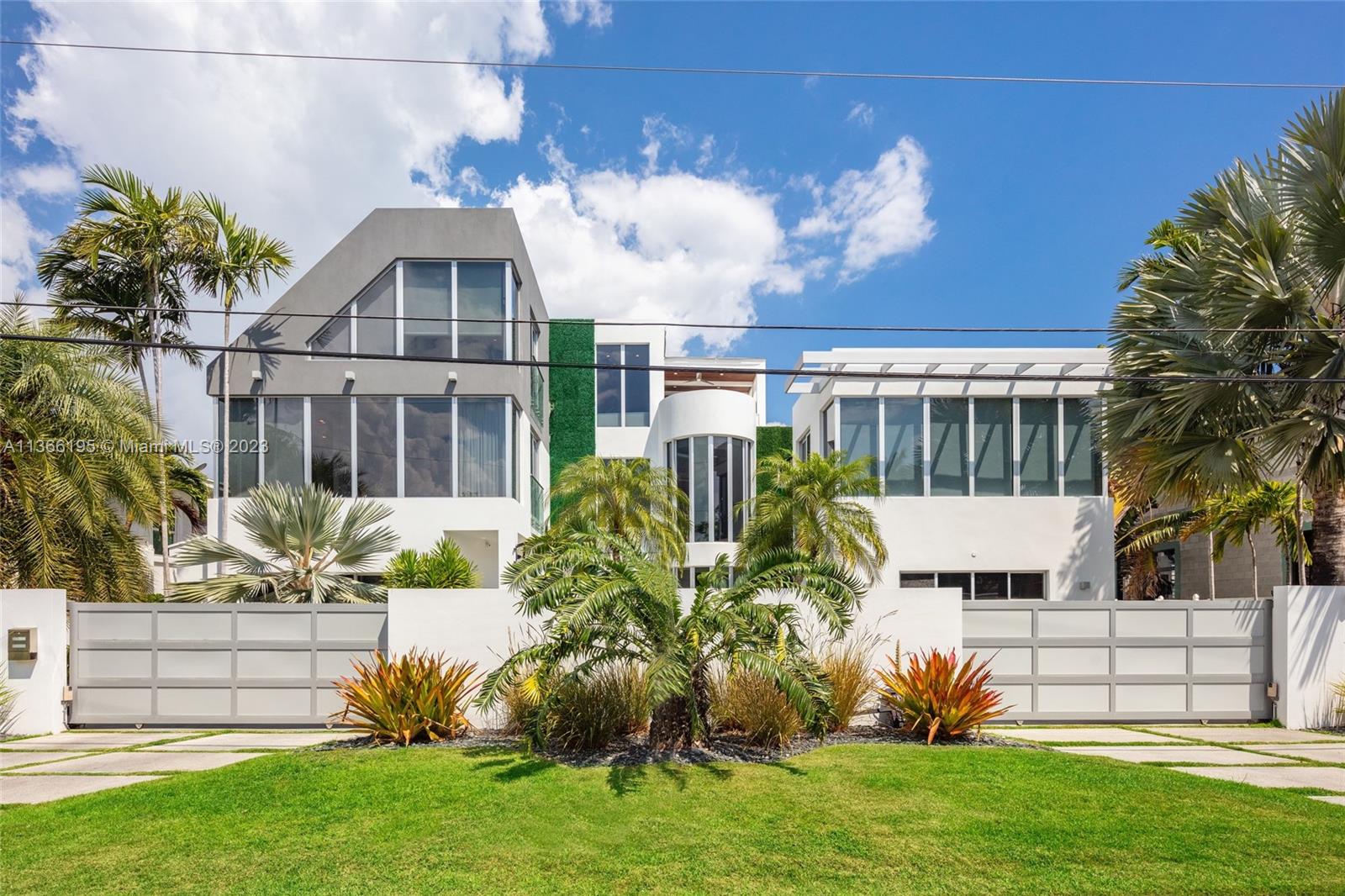 BEACH WAY HEIGHTS UNIT - Residential