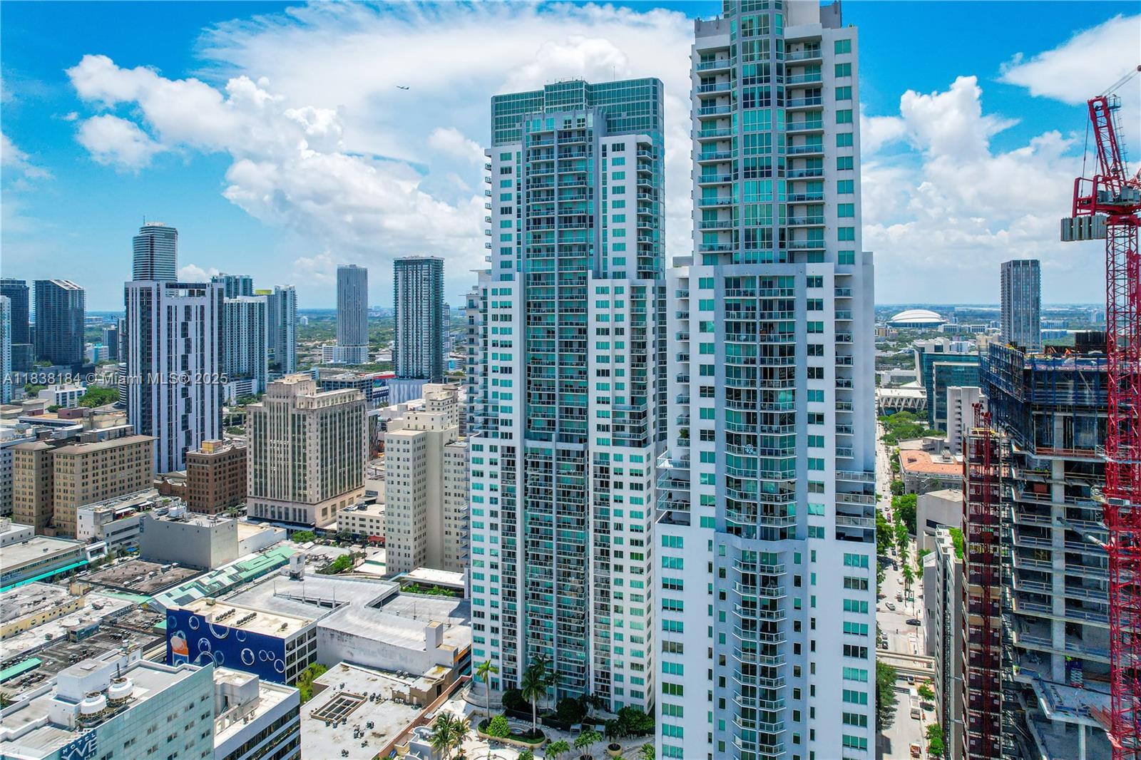 VIZCAYNE SOUTH CONDO - Residential