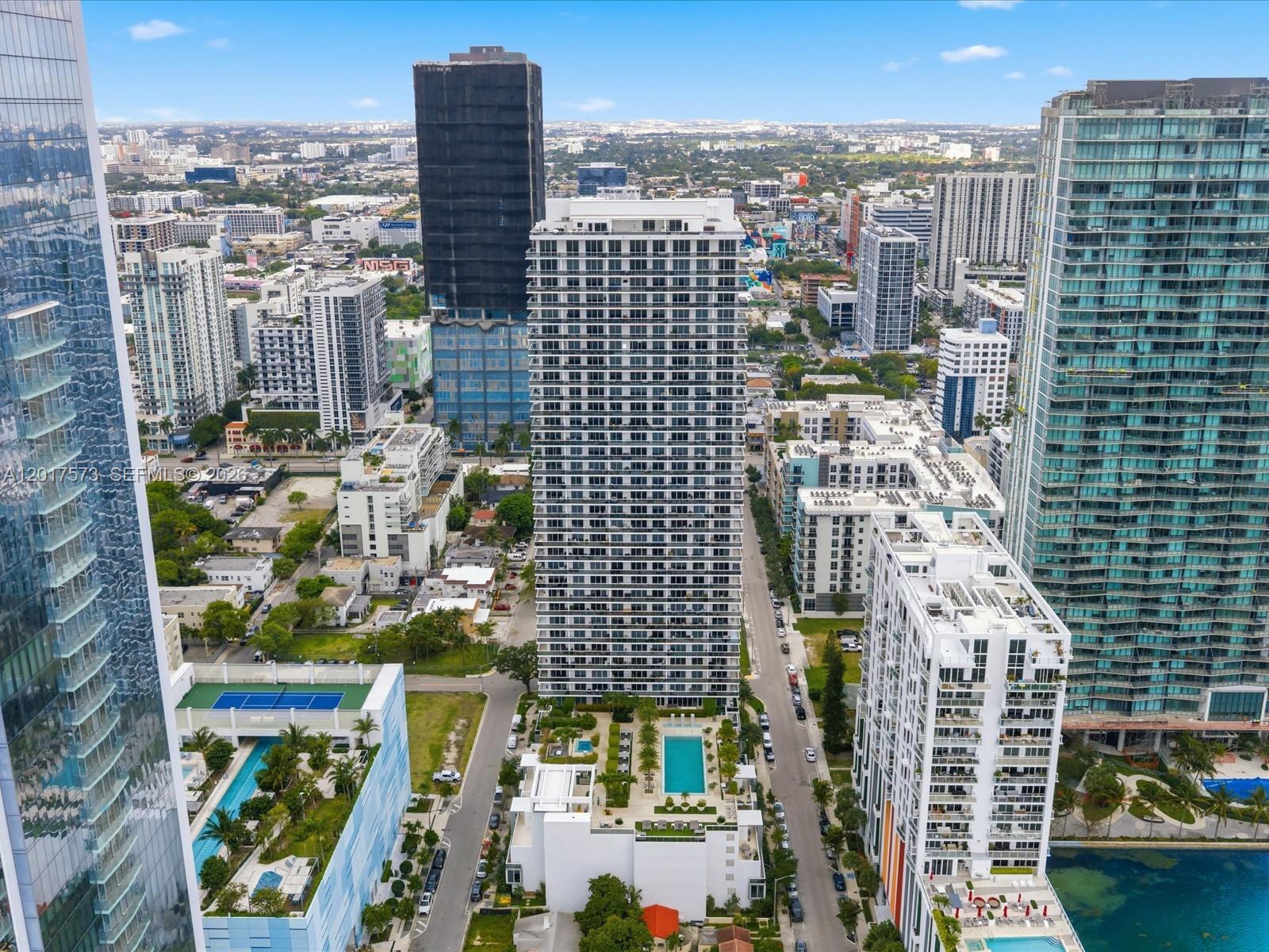 BAY HOUSE MIAMI CONDO - Residential