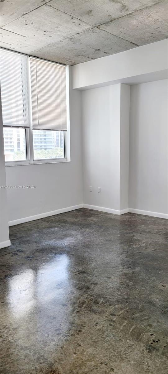 THE LOFT DOWNTOWN II COND - Residential Lease