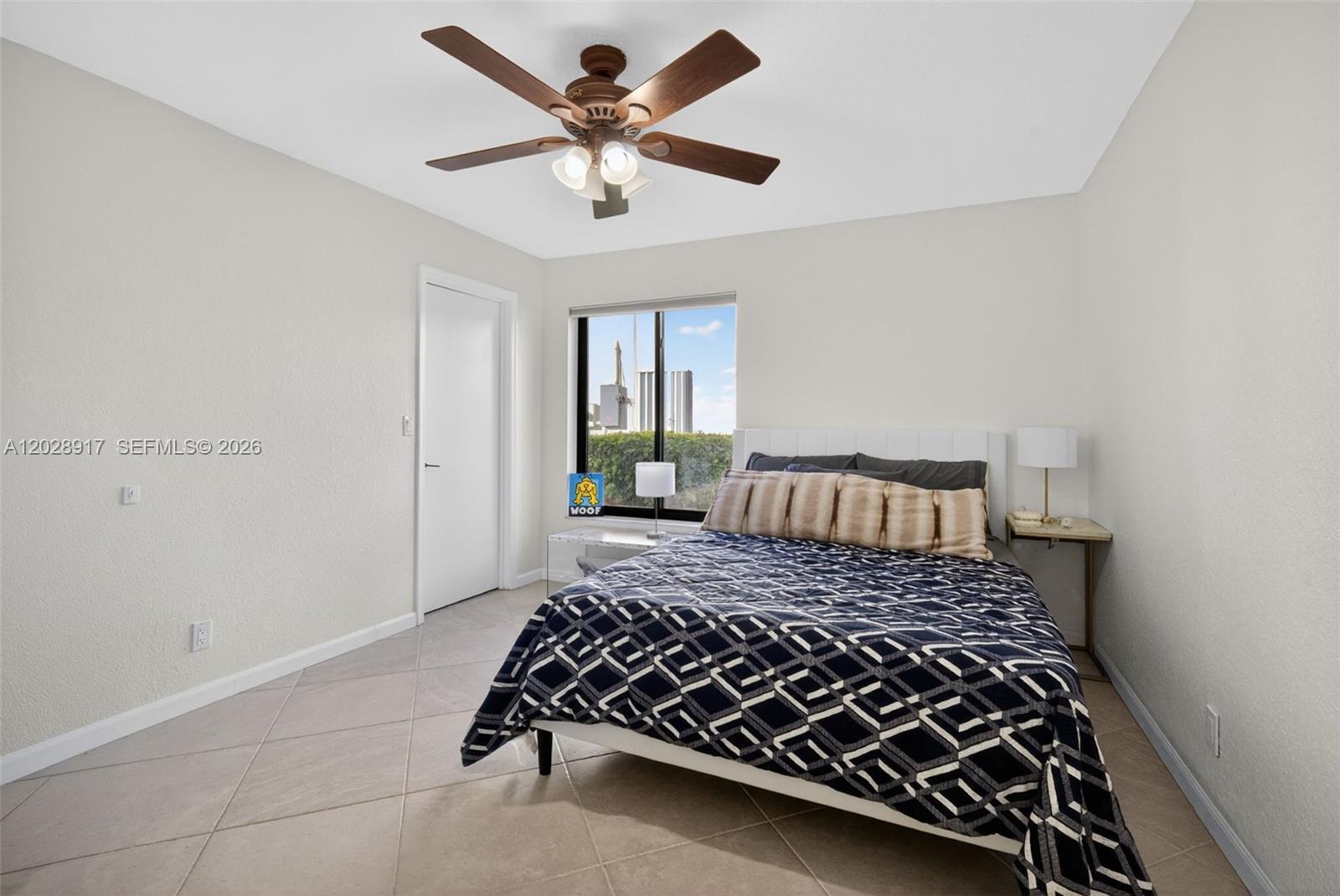 CRYSTAL HEIGHTS - Residential