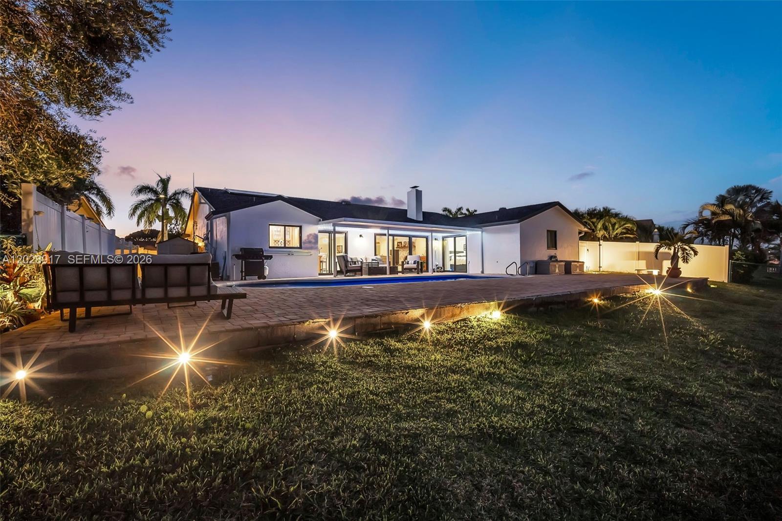 CRYSTAL HEIGHTS - Residential