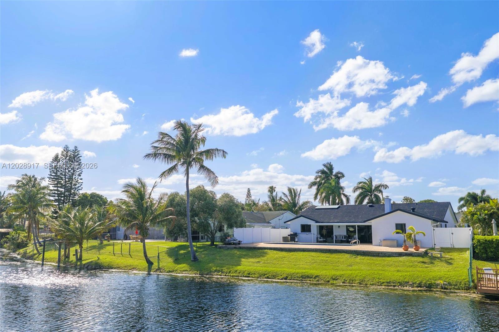 CRYSTAL HEIGHTS - Residential