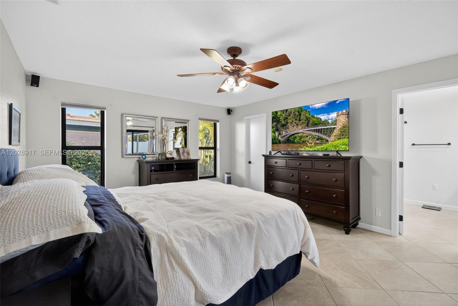 CRYSTAL HEIGHTS - Residential