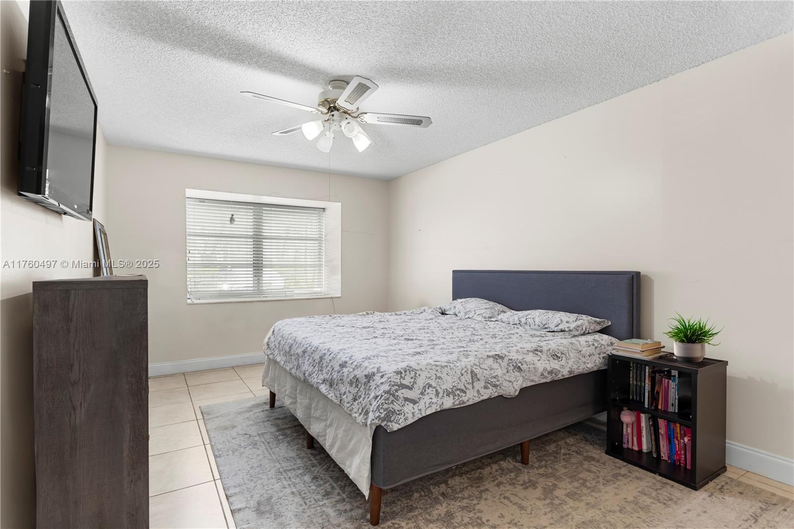 KINGS CREEK SO CONDO - Residential