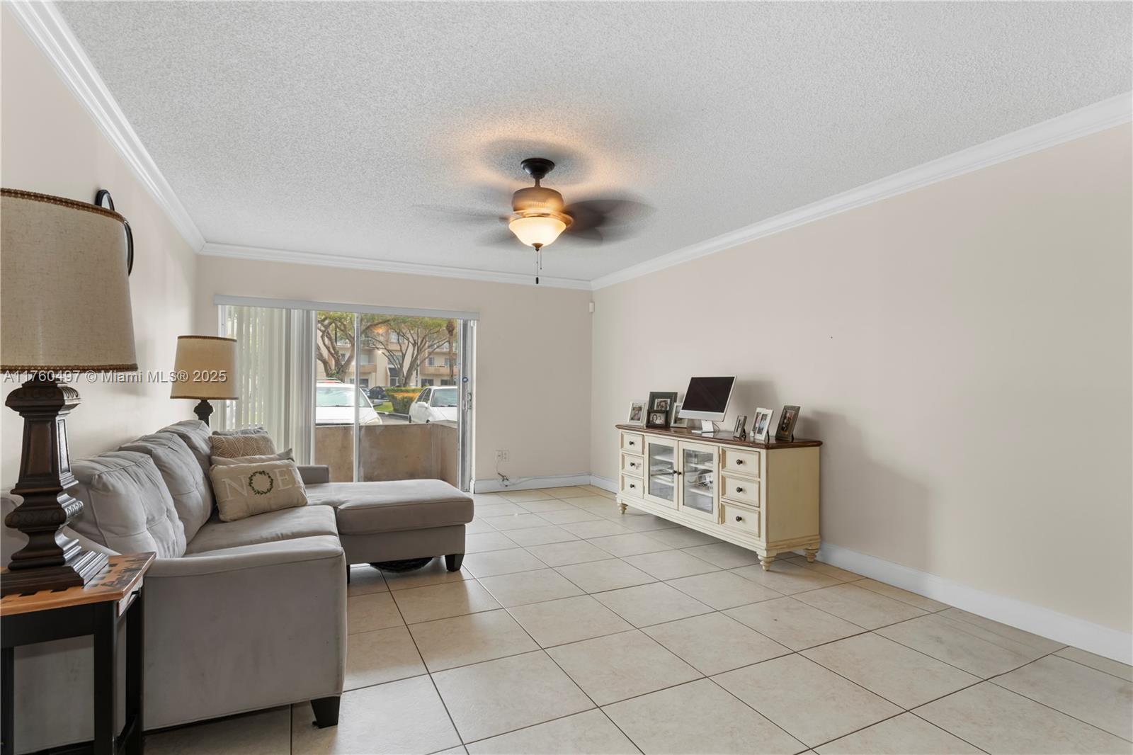 KINGS CREEK SO CONDO - Residential