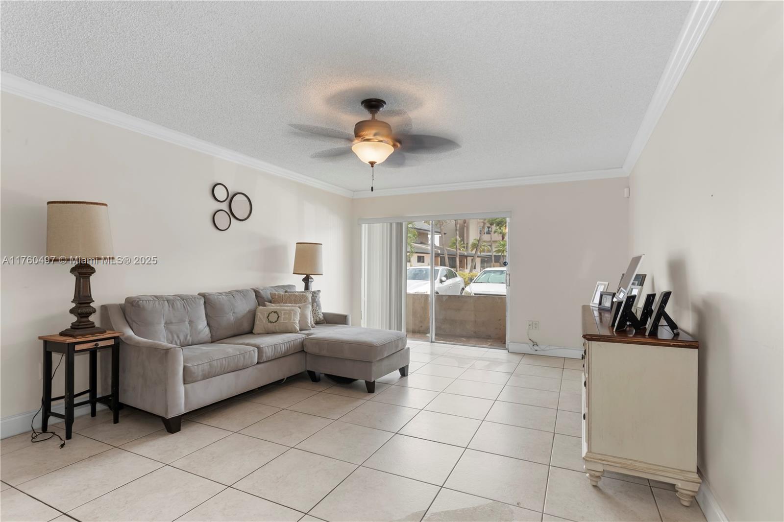 KINGS CREEK SO CONDO - Residential