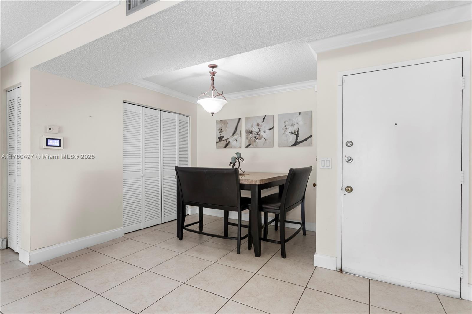 KINGS CREEK SO CONDO - Residential