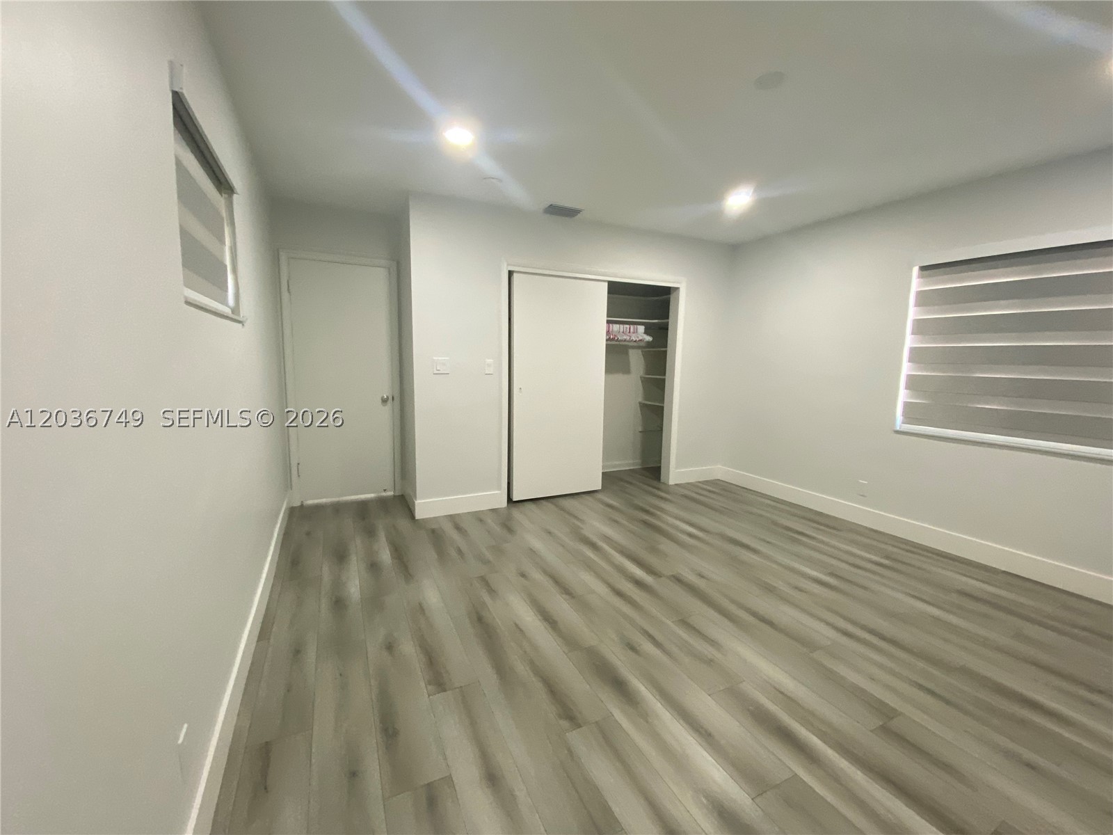NORTH HOLLYWOOD - Residential Lease